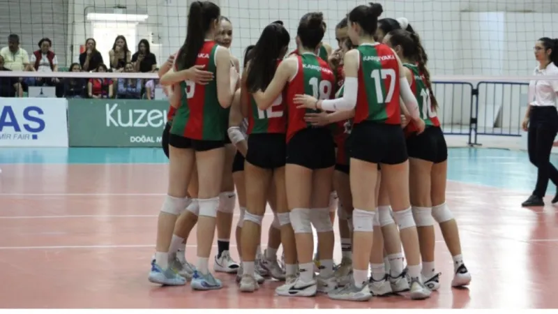 Karşıyaka’nın yıldız kızları parlıyor: 3-0