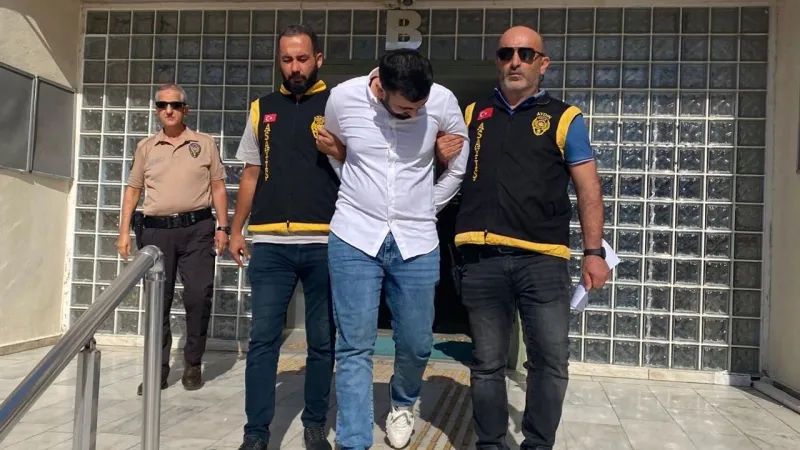 MİT Görevlisi Yalanı! Yaşlı Adamı Böyle Dolandırdılar!