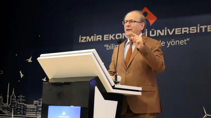 Kırlıkovalı'dan gençlere ‘girişimcilik’ tüyoları: Ya batarsak demeyin!