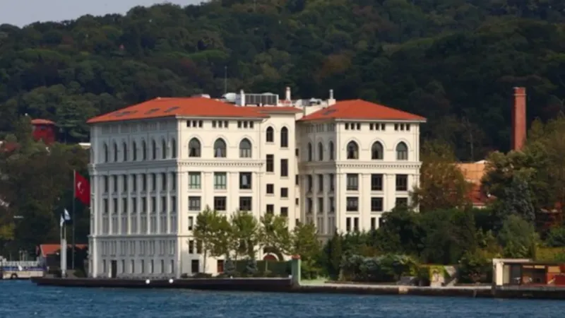 Türkiye'nin En Büyük Holdingi Belli Oldu! Koç ve Sabancı Şokta!