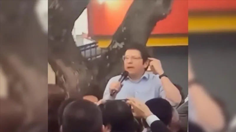 Kolombiya başkan adayına suikast girişimi: O anlar kamerada