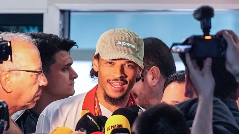 Sane Galatasaray'da mı? Kompany'den Şok Sane Açıklaması!