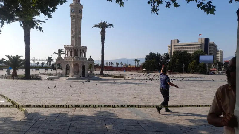 Konak Meydanı'nda şüpheli valiz alarmı!