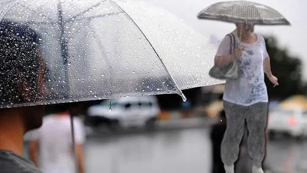 Kuvvetli yağış geliyor! Meteoroloji bölge bölge uyardı | İşte sağanak beklenen iller