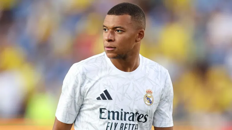 Mbappe Hastaneye Kaldırıldı! Yıldız Futbolcuya Ne Oldu?