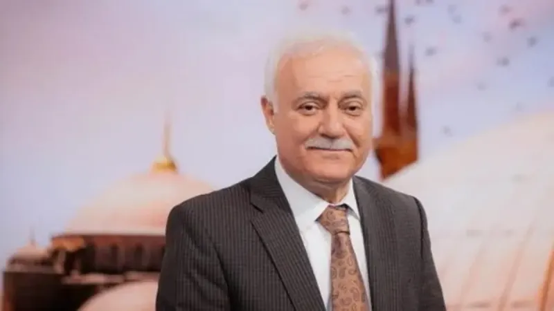 Leman Dergisi'nin skandal provokasyonuna Nihat Hatipoğlu'ndan tepki: Hz. Muhammed yıpratılmaya çalışılıyor