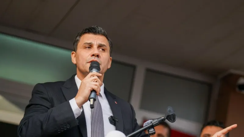 Manisa'da endişeli bekleyiş sürüyor: Vatandaşlar hastaneye akın etti