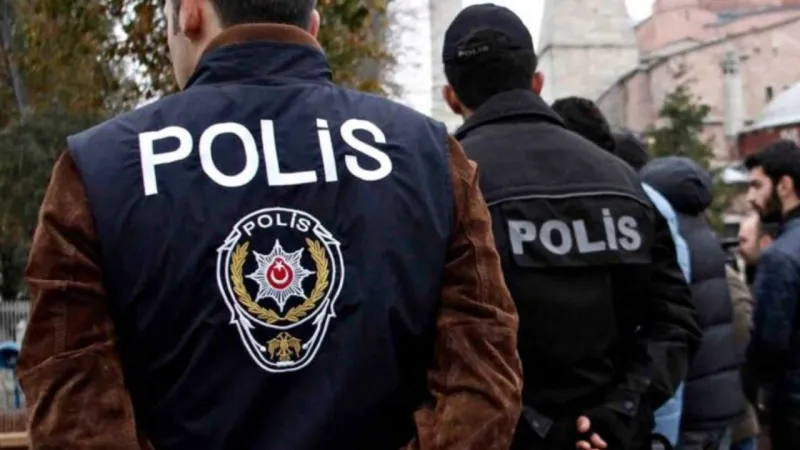 Manisa'da kaçakçılığa darbe: 58 bin 860 yasaklı madde ele geçirildi