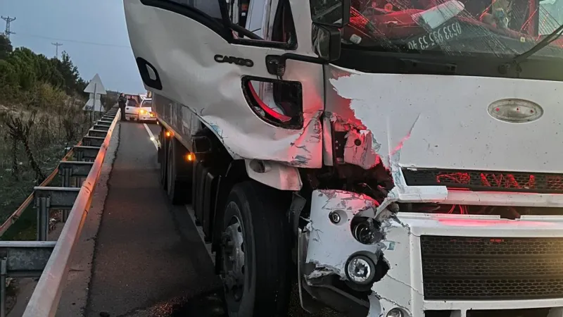 Manisa'da korkunç kaza: Ölü ve yaralılar var