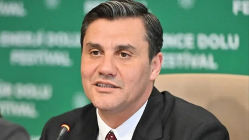 Manisa’dan anlamlı karar: Ferdi Zeyrek’in adı Yunusemre Millet Çarşısı’nda yaşatılacak