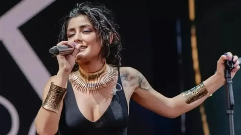 Melek Mosso'dan Yeni Hit: Badem Şarkı Sözleri Olay Yarattı!