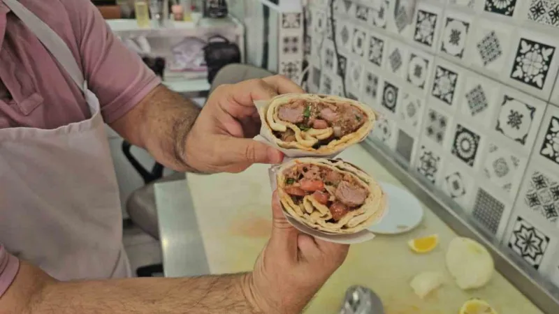 Kavurmalı Çiğköfte Şoku! Elazığ'dan Yayılan Lezzet Sırrı