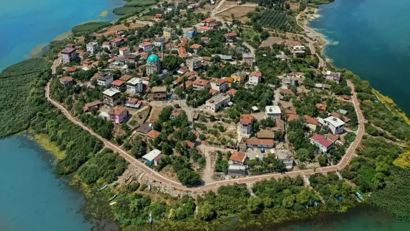 Ne İzmir ne de Muğla: Sadece 300 kişi yaşıyor, bu köyden Türkiye'de bir tane daha yok!