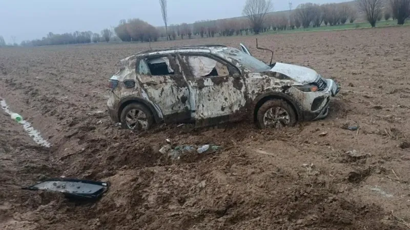 Afyon'da Feci Kaza! Otomobil Şarampole Yuvarlandı: Yaralılar Var!