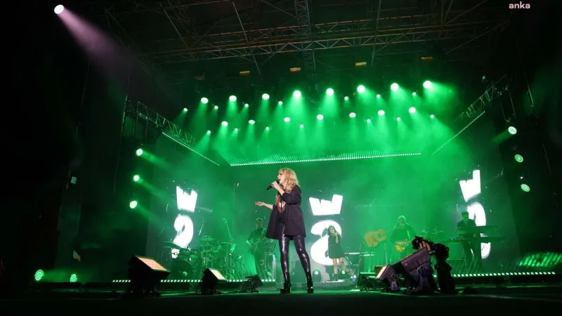 Alaçatı Ot Festivali'nde Sertab Erener Coşkusu! Unutulmaz Anlar