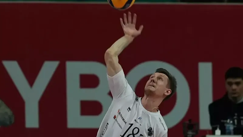 Altekma'da Şok Ayrılık! Yıldız Smaçör Bahov Gitti Mi?