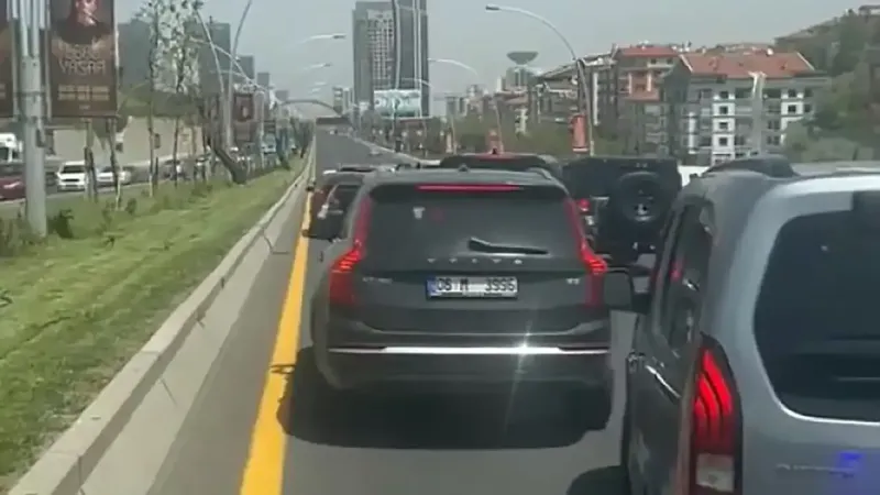 Ambulansa Yol Vermeyenlere Şok Ceza! Bakan Yerlikaya Duyurdu