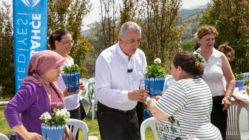 Anneler Günü'nde Güzelbahçe'de Duygu Dolu Anlar!