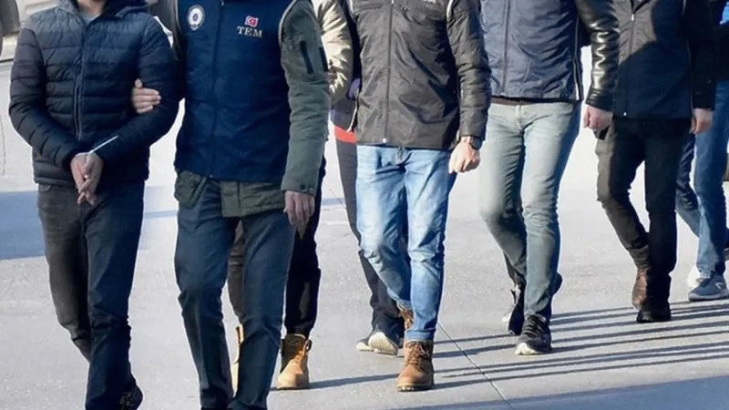 Aydın'da FETÖ Operasyonu! 22 Kişi Gözaltında: Şok Detaylar!