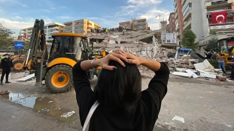 İzmir Depreme Hazır Mı? Bakan Kurum'a Şok Soru!