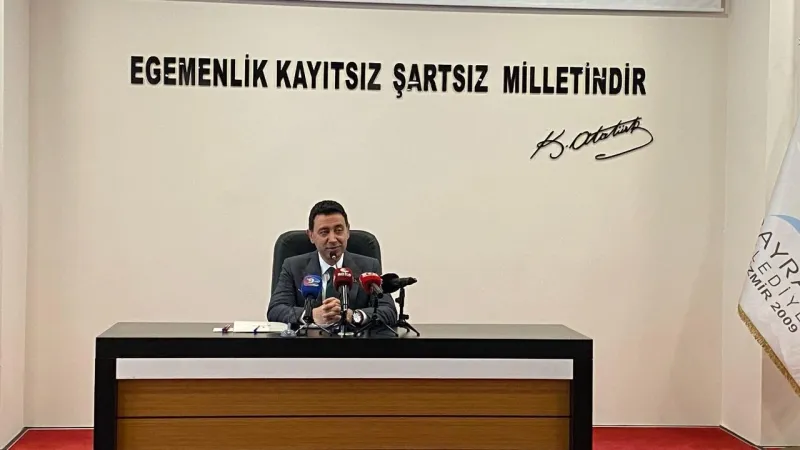 Bayraklı Başkanı Önal'dan Şok Sözler: Her Kuruşun Hesabını Mı Veriyor?