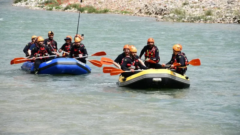 Bayburt'ta Rafting Turizmi: Çoruh Nehri Coşturacak!
