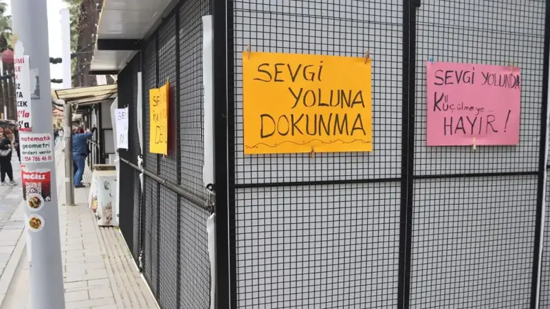 Sevgi Yolu Esnafı İsyan Etti! Belediyeden Şok Karar!