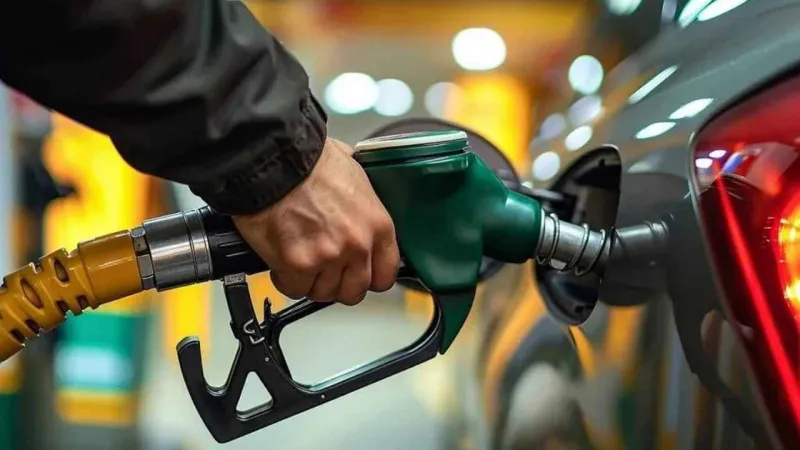 Benzine Şok Zam! İndirim Bitti Mi? İşte Yeni Fiyatlar