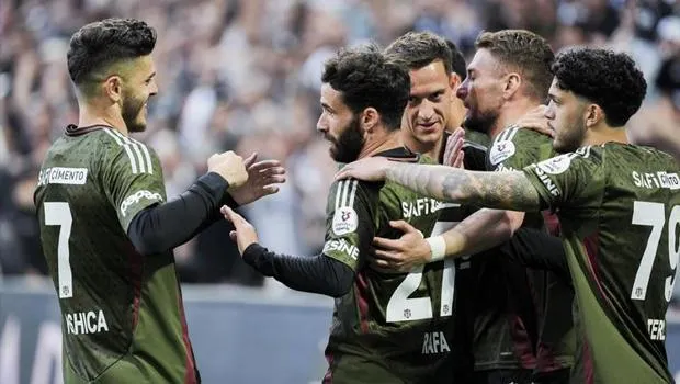 Beşiktaş'ta Şok İddia! Gedson ve Rafa Silva Hariç Herkes Satılık Mı?