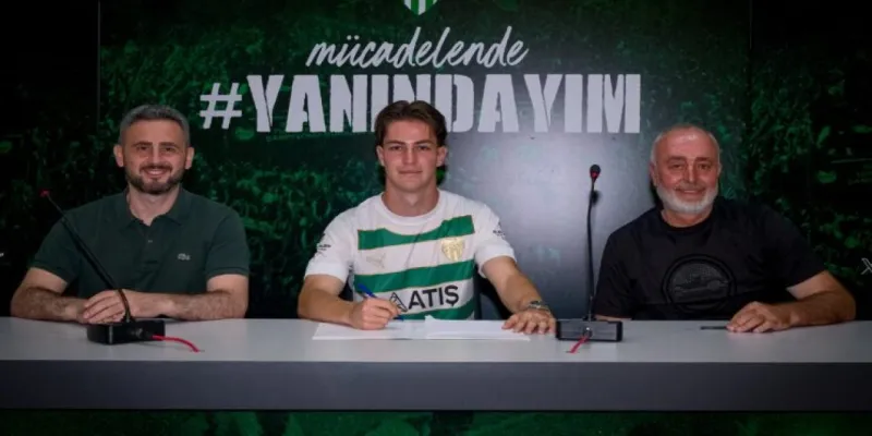 Bursaspor'dan Bomba Transfer! 17'lik Yetenek Artık Timsah'ta!