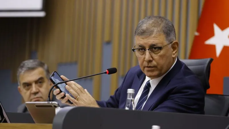 Tugay'dan Erdoğan'a Sert Eleştiri: Merkezileşme Başarısızlık Getirir!