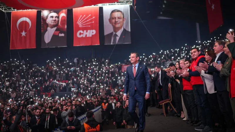 CHP Olağanüstü Kurultayı: Kayyım Planı Bertaraf Edilecek Mi?
