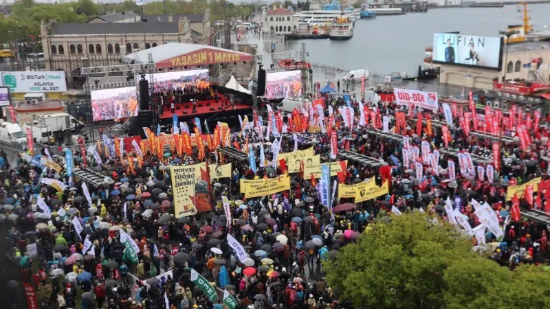 1 Mayıs Olayları: İstanbul'da Şok Gözaltılar! CHP'den Açıklama
