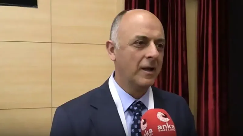 CHP'li Özlale'den Sert Sözler: "Bu Rejimi Hak Etmiyoruz!"