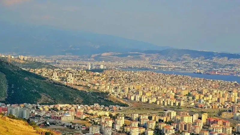 Çiğli İmar Planı Değişti! Kamusal Alanlar Yeniden Düzenlendi