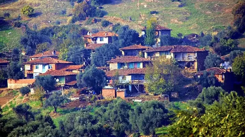 İzmir'in Saklı Cenneti: Günlüce Köyü Keşfedilmeyi Bekliyor!