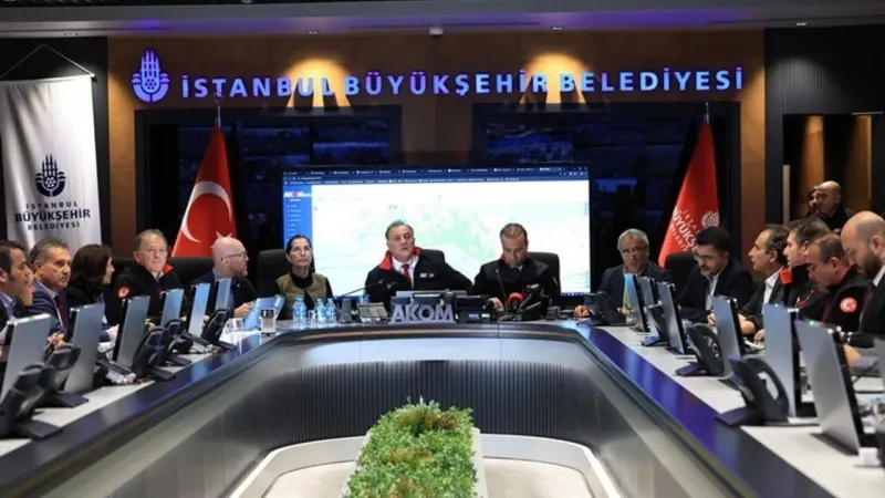 İstanbul Depremi: İBB'den Kritik Uyarılar! Risk Geçti mi?