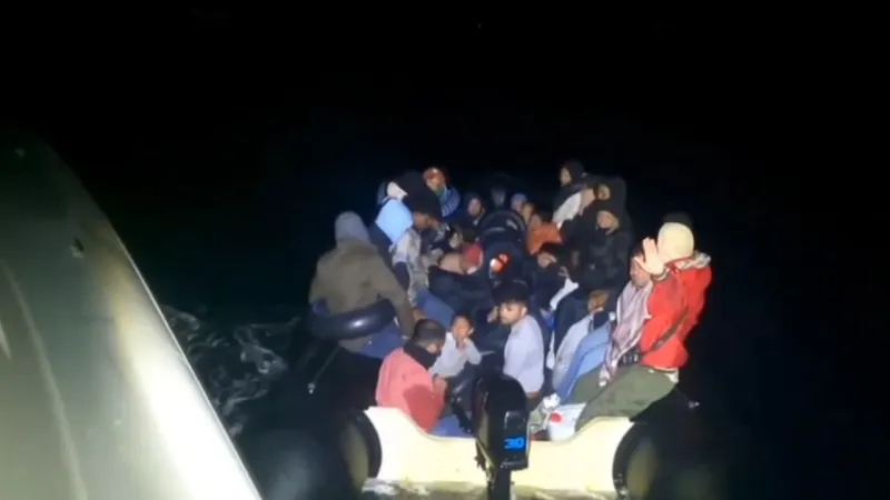 Dikili'de Göçmen Faciası Son Anda Önledi! İşte Kurtarma Anları