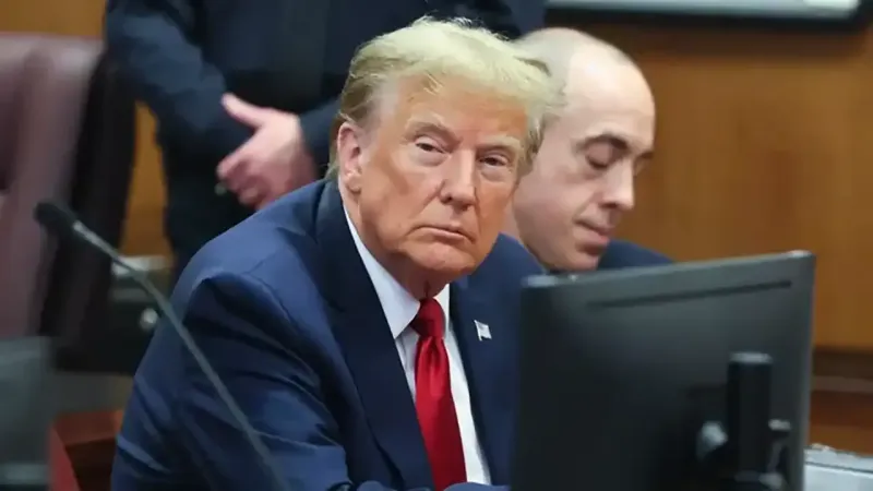 Trump'tan Çin'e Sert Sözler: Artık O Saf Değiliz!