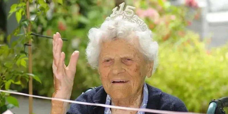 115'lik Ethel'den Şaşırtan Yaşam Sırrı! "Ne Bu Tantana?"
