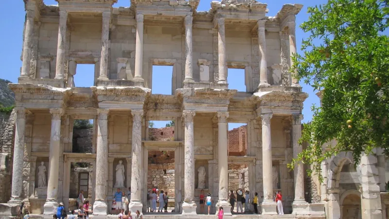 Efes Antik Kent 2025 Giriş Ücreti Şoku! Bu Fiyata İnanmayacaksınız!