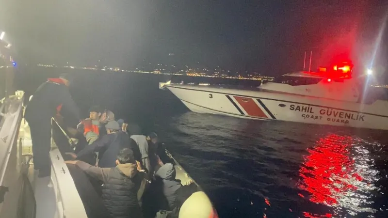 Ege'de Göçmen Dramı! 9 Çocuk Kurtarıldı! Son Dakika