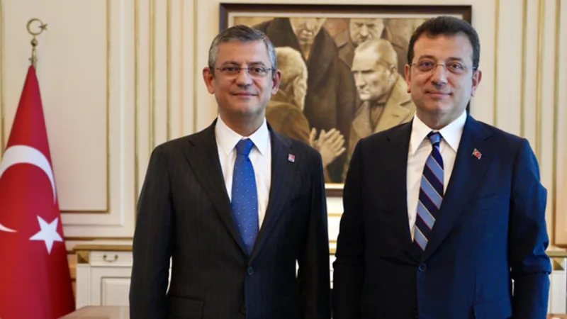 İmamoğlu'ndan Özel'e Tebrik! Yeni Türkiye Mücadelesi Başlıyor Mu?