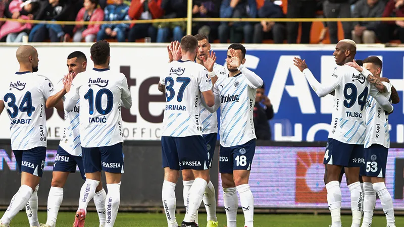 Fenerbahçe Sivas'ta! İşte Kartal'ın Muhtemel 11'i ve Maç Saati