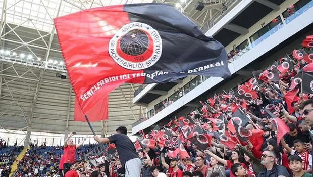 Gençlerbirliği Süper Lig'e Göz Kırptı! Son Düzlükte Büyük Heyecan