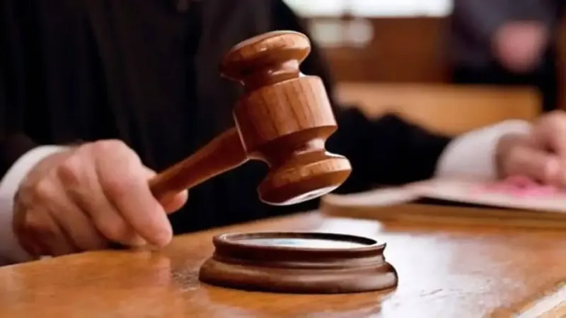 Kelepçeli Gence Şiddet Uygulayan Polise Ceza! İşte Karar
