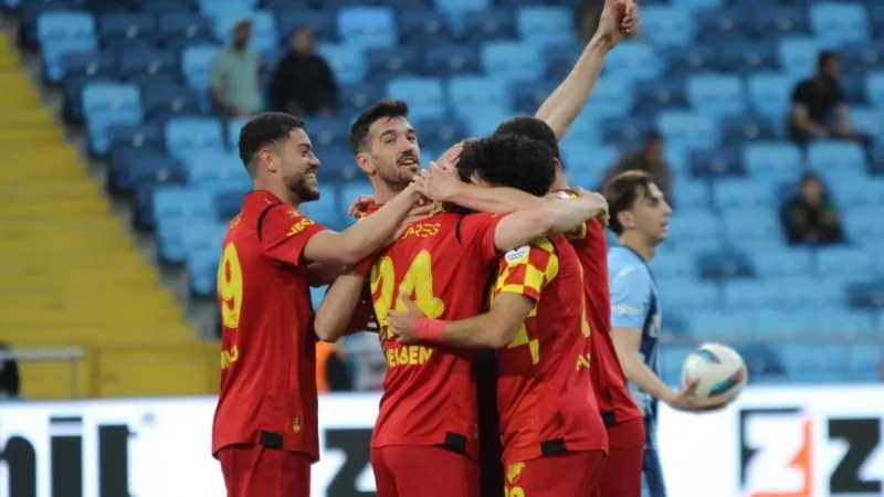 Göztepe Deplasmanda Coştu! İzmir'den 3 Puan Sevinci
