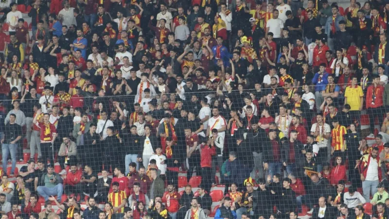 Göztepe Maçında Skandal! Çocuğu Yaralayan Taraftar Tutuklandı!