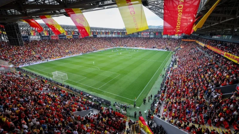 Göztepe Hatay Maçı: Kritik Viraj! Levent Yüksel Konseriyle Coşku