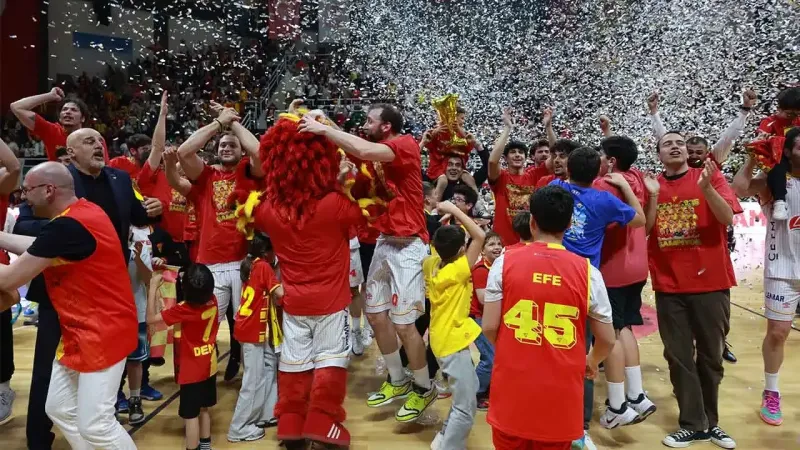 Göztepe Şampiyon! Ege Üniversitesi Daçka'yı Ezdi Geçti (86-69)